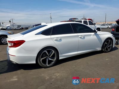 Trzecie zdjęcie samochodu z tyłu: 2019 HONDA ACCORD SPORT VIN:1HGCV1F35KA067021 - miniatura