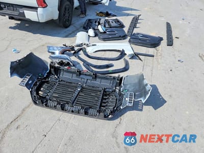 Zdjęcie 12 z 13 samochodu: 2025 TOYOTA TUNDRA PLATINUM VIN:5TFWA5DB3SX288073 - miniatura