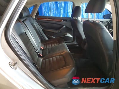 Zdjęcie 10 z 11 samochodu: 2012 VOLKSWAGEN PASSAT SEL VIN:1VWCH7A37CC108378 - miniatura