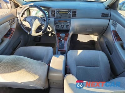 Zdjęcie 8 z 11 samochodu: 2003 TOYOTA COROLLA LE VIN:1NXBR32E63Z125747 - miniatura