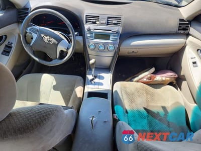 Zdjęcie 8 z 11 samochodu: 2007 TOYOTA CAMRY CE VIN:4T1BE46K57U086107 - miniatura