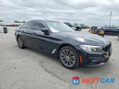 Czwarte zdjęcie samochodu z boku: 2017 BMW 530 XI VIN:WBAJA7C30HG906567 - miniatura