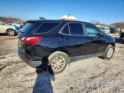 Trzecie zdjęcie samochodu z tyłu: 2020 CHEVROLET EQUINOX LS VIN:2GNAXSEV0L6113014 - miniatura