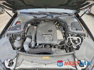 Zdjęcie 11 z 12 samochodu: 2017 MERCEDES-BENZ E 300 4MATIC VIN:WDDZF4KB9HA014096 - miniatura