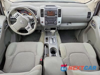 Zdjęcie 8 z 12 samochodu: 2016 NISSAN FRONTIER SV VIN:1N6AD0EV8GN778019 - miniatura
