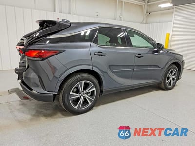 Trzecie zdjęcie samochodu z tyłu: 2024 LEXUS RX 350H BASE VIN:2T2BBMCA4RC053880 - miniatura