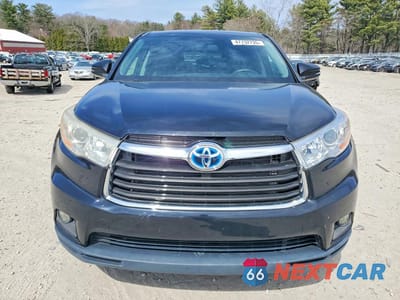 Piąte zdjęcie samochodu w środku: 2016 TOYOTA HIGHLANDER LE VIN:5TDBKRFH7GS337812 - miniatura
