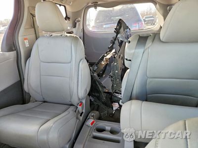 Zdjęcie 10 z 13 samochodu: 2015 TOYOTA SIENNA XLE 8-PASSENGER VIN:5TDYK3DC6FS544897 - miniatura