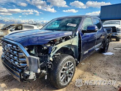 2025 TOYOTA TUNDRA PLATINUM HV 5TFNC5DB6SX107702 - główne zdjęcie licytacji z USA - miniatura