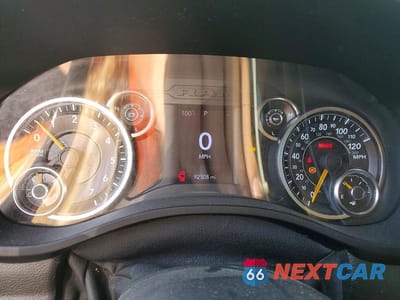 Zdjęcie 9 z 12 samochodu: 2020 RAM 1500 BIG HORN VIN:1C6RREFT9LN360121 - miniatura