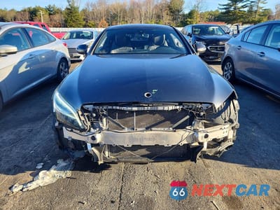 Piąte zdjęcie samochodu w środku: 2019 MERCEDES-BENZ C 300 4MATIC VIN:WDDWJ8EB4KF773611 - miniatura