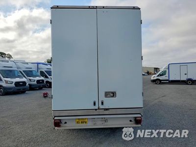 Zdjęcie 6 z 13 samochodu: 2020 FORD TRANSIT DELIVERY TRUCK VIN:1FDBW5Z81LKB11481 - miniatura