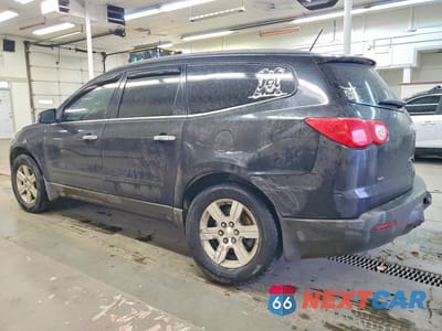 Drugie zdjęcie samochodu z przodu: 2011 CHEVROLET TRAVERSE LT VIN:1GNKVJED1BJ174885 - miniatura