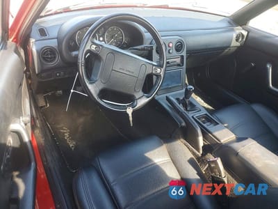 Zdjęcie 8 z 11 samochodu: 1990 MAZDA MX-5 MIATA VIN:JM1NA3513L0130381 - miniatura