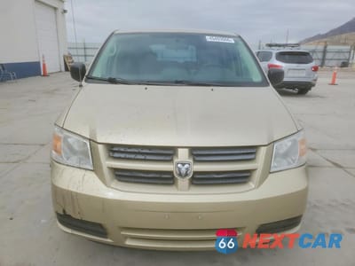 Piąte zdjęcie samochodu w środku: 2010 DODGE GRAND CARAVAN SE VIN:2D4RN4DE9AR219930 - miniatura