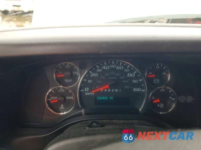 Zdjęcie 9 z 12 samochodu: 2019 CHEVROLET EXPRESS G2500 VIN:1GCWGAF17K1249615 - miniatura