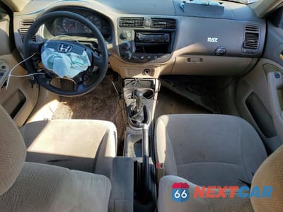 Zdjęcie 8 z 13 samochodu: 2002 HONDA CIVIC EX VIN:2HGES25782H545588 - miniatura