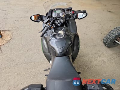Zdjęcie 6 z 10 samochodu: 2018 KAWASAKI ZG1400 E VIN:JKBZGNE1XJA009100 - miniatura