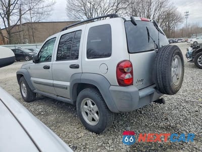 Drugie zdjęcie samochodu z przodu: 2005 JEEP LIBERTY SPORT VIN:1J8GL48K25W712459 - miniatura