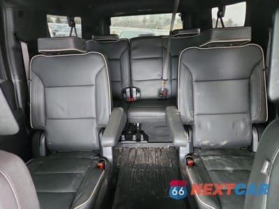 Zdjęcie 10 z 13 samochodu: 2025 GMC YUKON XL ELEVATION VIN:1GKS2GRD5SR108098 - miniatura