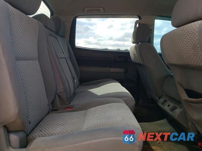 Zdjęcie 10 z 11 samochodu: 2012 TOYOTA TUNDRA GRADE VIN:5TFEM5F1XCX050956 - miniatura