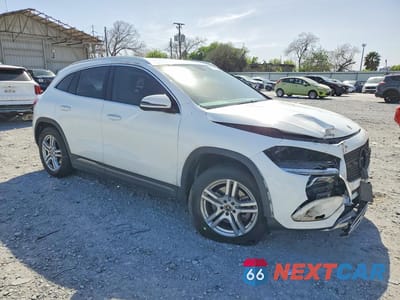 Czwarte zdjęcie samochodu z boku: 2021 MERCEDES-BENZ GLA 250 VIN:W1N4N4GB5MJ195314 - miniatura