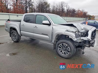 Czwarte zdjęcie samochodu z boku: 2023 TOYOTA TACOMA TRD SPORT VIN:3TMCZ5AN3PM579213 - miniatura