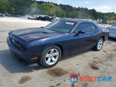 2014 DODGE CHALLENGER SXT 2C3CDYAG3EH204200 - główne zdjęcie licytacji z USA - miniatura