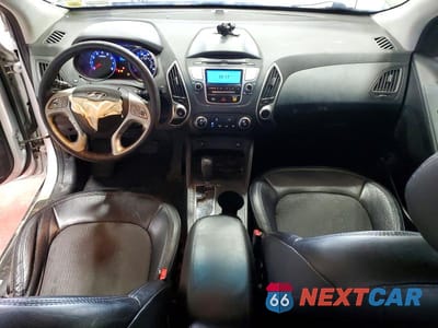 Zdjęcie 8 z 14 samochodu: 2013 HYUNDAI TUCSON GLS VIN:KM8JUCAC3DU730062 - miniatura