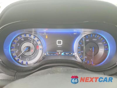 Zdjęcie 9 z 11 samochodu: 2016 CHRYSLER 300 S VIN:2C3CCABG4GH223897 - miniatura