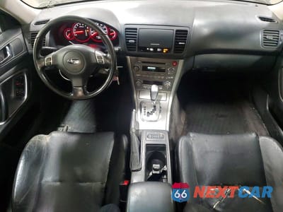 Zdjęcie 8 z 11 samochodu: 2005 SUBARU LEGACY GT LIMITED VIN:4S3BP676154317030 - miniatura