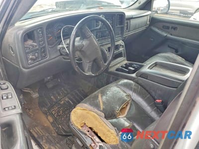 Zdjęcie 8 z 11 samochodu: 2003 CHEVROLET SILVERADO K1500 VIN:1GCEK19T53E155380 - miniatura