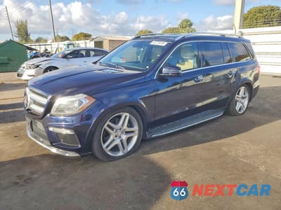 2015 MERCEDES-BENZ GL 550 4MATIC 4JGDF7DE6FA483247 - główne zdjęcie licytacji z USA - miniatura