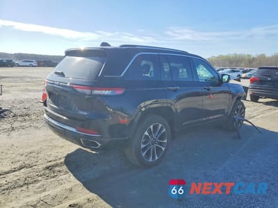 Trzecie zdjęcie samochodu z tyłu: 2023 JEEP GRAND CHEROKEE OVERLAND 4XE VIN:1C4RJYD69P8795109 - miniatura