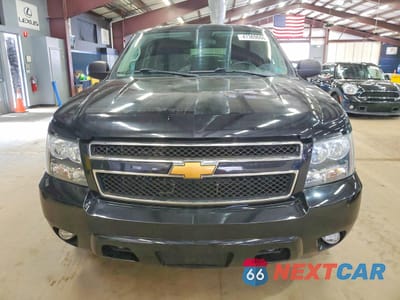 Piąte zdjęcie samochodu w środku: 2014 CHEVROLET TAHOE SPECIAL VIN:1GNSK2E08ER197176 - miniatura