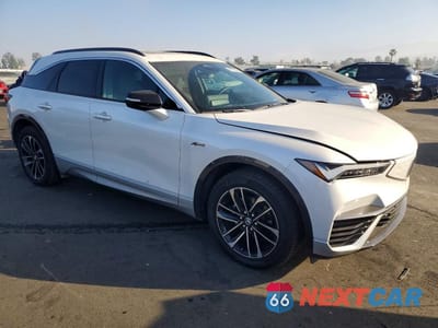 Czwarte zdjęcie samochodu z boku: 2024 ACURA ZDX A-SPEC VIN:4W5KHNRL6RZ518802 - miniatura