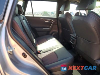 Zdjęcie 11 z 13 samochodu: 2025 TOYOTA RAV4 PLUG-IN HYBRID XSE VIN:JTMEB3FV6SD255154 - miniatura