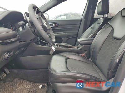 Zdjęcie 7 z 14 samochodu: 2023 JEEP COMPASS LATITUDE VIN:3C4NJDBN7PT533303 - miniatura