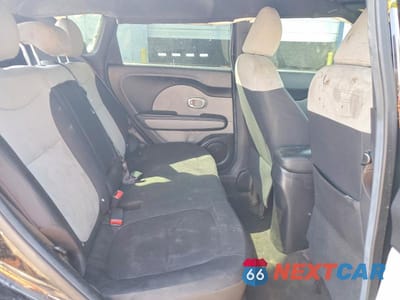 Zdjęcie 11 z 12 samochodu: 2014 KIA SOUL BASE VIN:KNDJN2A29E7063436 - miniatura