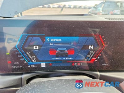 Zdjęcie 9 z 11 samochodu: 2024 BMW M2 VIN:3MF13DM03R8E69502 - miniatura