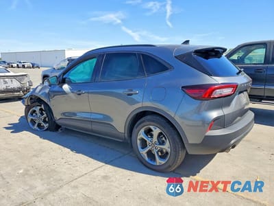 Drugie zdjęcie samochodu z przodu: 2025 FORD ESCAPE ST LINE VIN:1FMCU9MN5SUA84559 - miniatura