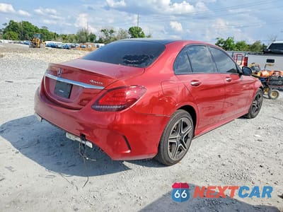 Trzecie zdjęcie samochodu z tyłu: 2021 MERCEDES-BENZ C 300 4MATIC VIN:W1KWF8EB3MR607048 - miniatura