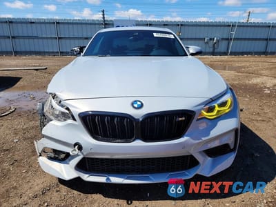 Piąte zdjęcie samochodu w środku: 2020 BMW M2 COMPETITION VIN:WBS2U7C06L7E15672 - miniatura