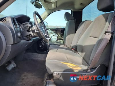 Zdjęcie 7 z 12 samochodu: 2007 CHEVROLET SILVERADO K1500 VIN:1GCEK14067Z591795 - miniatura