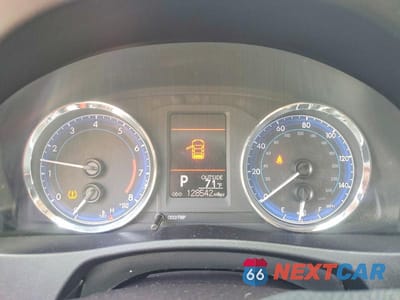 Zdjęcie 9 z 13 samochodu: 2018 TOYOTA COROLLA VIN:2T1BURHE6JC122631 - miniatura