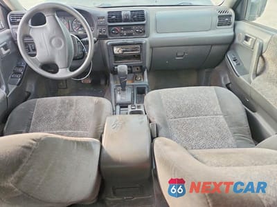 Zdjęcie 8 z 12 samochodu: 2001 ISUZU RODEO S VIN:4S2CK58W114339944 - miniatura