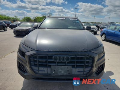 Piąte zdjęcie samochodu w środku: 2019 AUDI Q8 PREMIUM VIN:WA1AVAF19KD017493 - miniatura