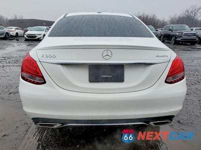 Zdjęcie 6 z 12 samochodu: 2018 MERCEDES-BENZ C 300 4MATIC VIN:55SWF4KB6JU279194 - miniatura