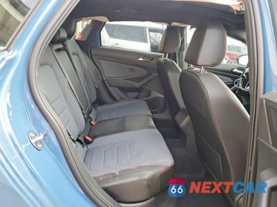 Zdjęcie 10 z 12 samochodu: 2026 VOLKSWAGEN JETTA GLI AUTOBAHN VIN:3VW1M7BU1TM015137 - miniatura