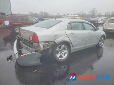 Trzecie zdjęcie samochodu z tyłu: 2010 CHEVROLET MALIBU 1LT VIN:1G1ZC5EB9AF107996 - miniatura